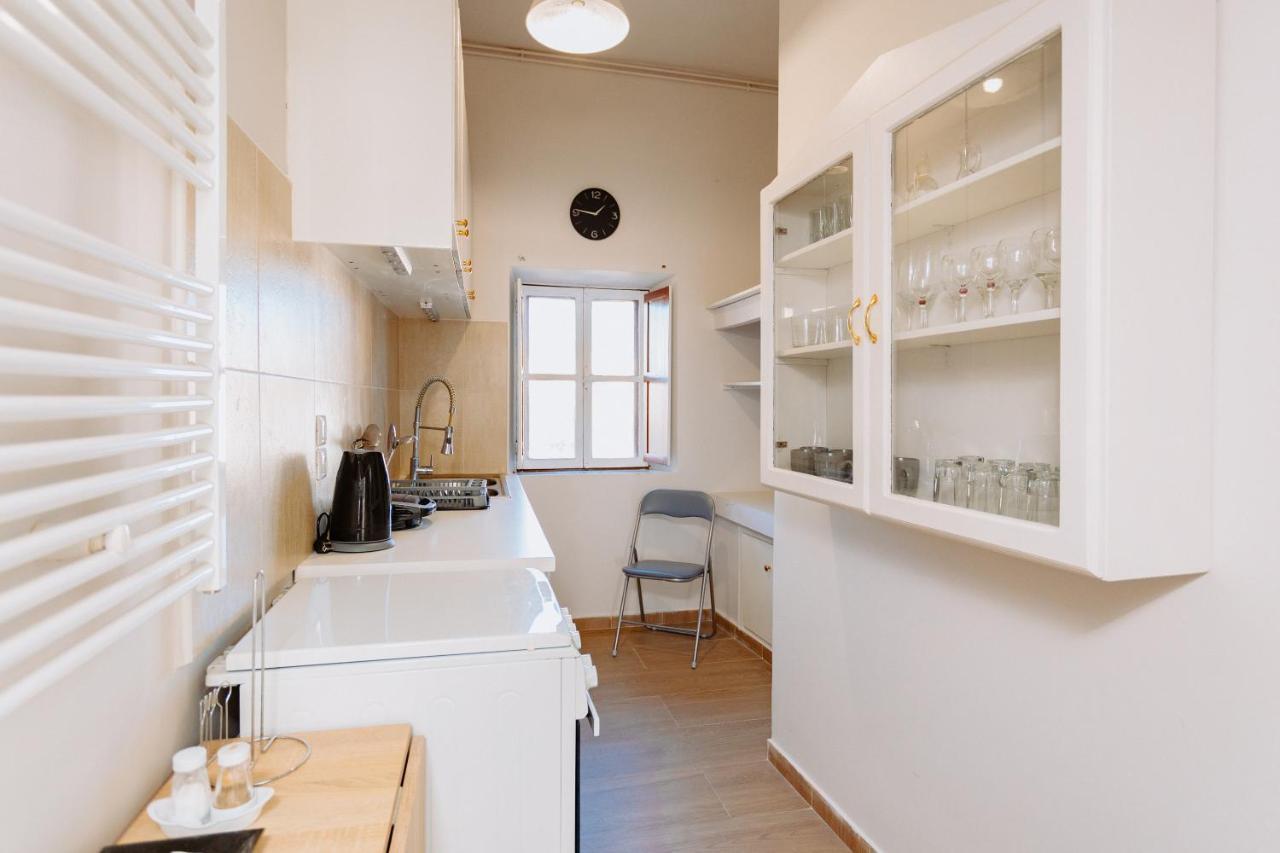 Rhodes Old Town Apartment Manos Rhodes City Bagian luar foto